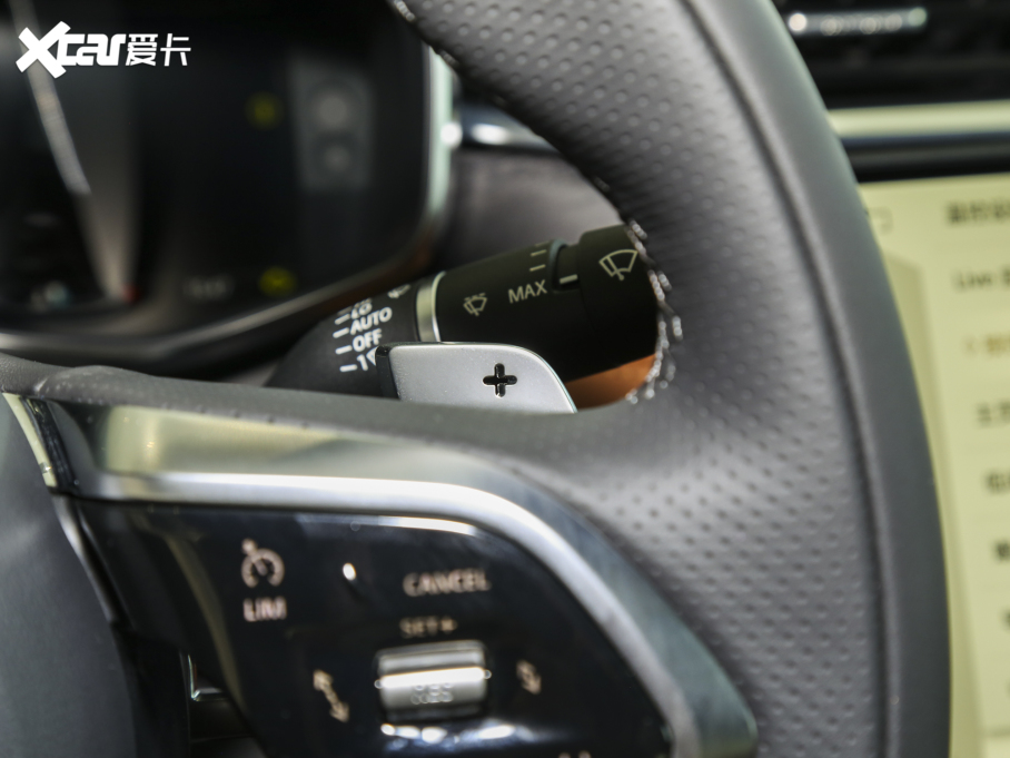 2023ݱXFL 2.0T P250 򌾫Ӣ\Ӱ