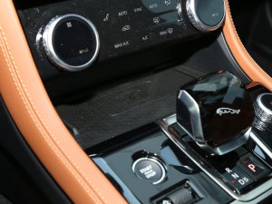 20232.0T P250 򌾫Ӣ\̽ g