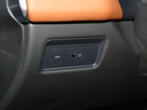 20232.0T P250 򌾫Ӣ\̽ п؅^