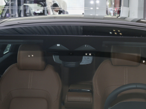 20232.0T P250 򌾫Ӣ\Ӱ ^