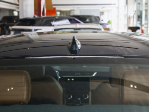 20232.0T P250 򌾫Ӣ\Ӱ ^