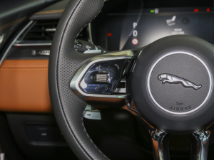 20232.0T P250 (q)Ӣ\(yn)(dng) п؅^(q)