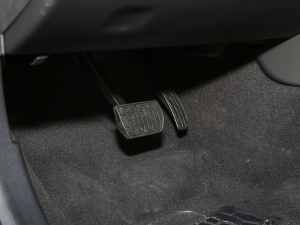 20232.0T P250 򌾫Ӣ\Ӱ п؅^