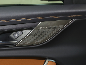 20232.0T P250 򌾫Ӣ\Ӱ п؅^