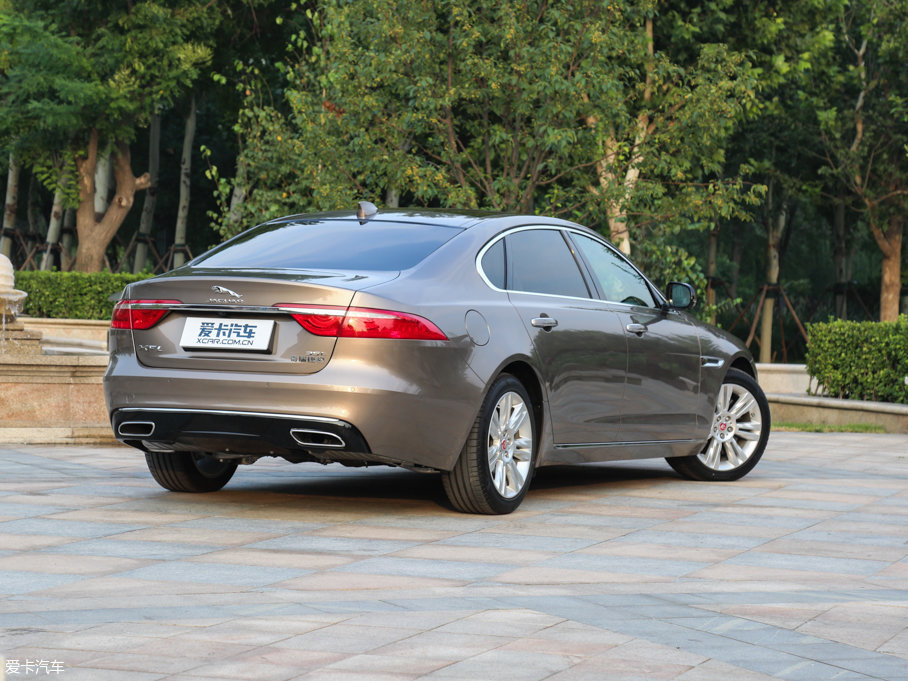 2017ݱXFL 3.0SC 340PS A