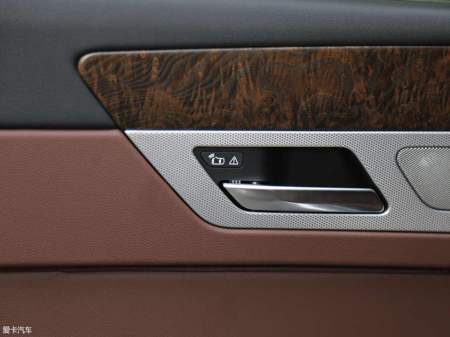 2017ݱXFL 2.0T 240PS 