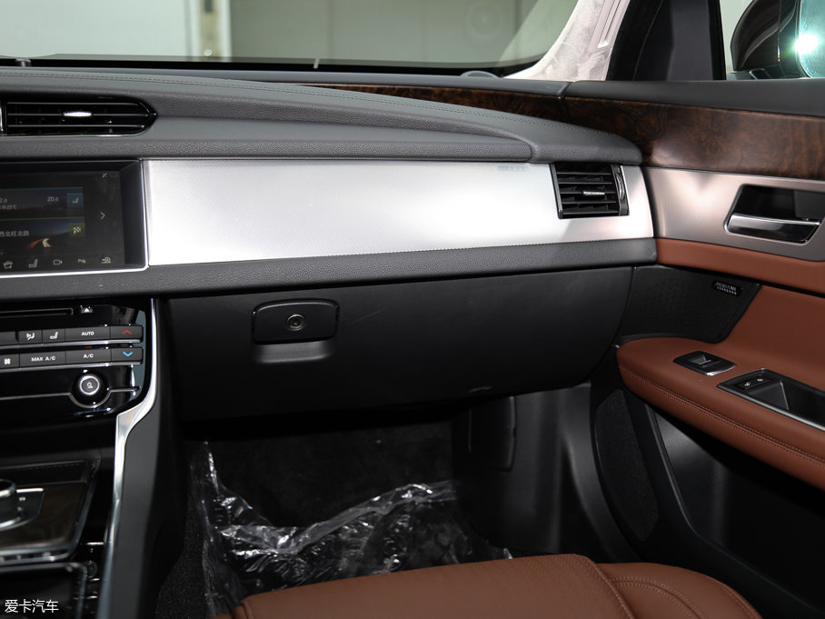 2017ݱXFL 2.0T 240PS 