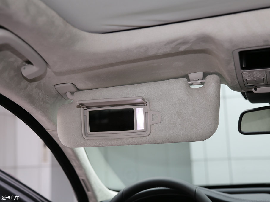 2017ݱXFL 2.0T 240PS 