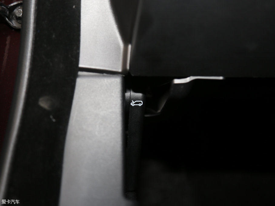 2017ݱXFL 2.0T 240PS A