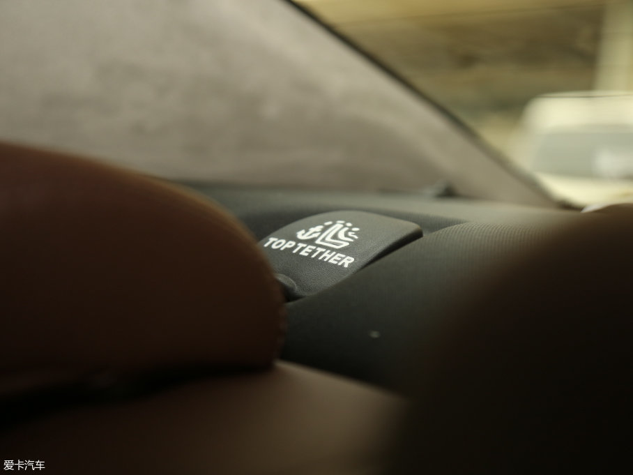 2017ݱXFL 2.0T 240PS A