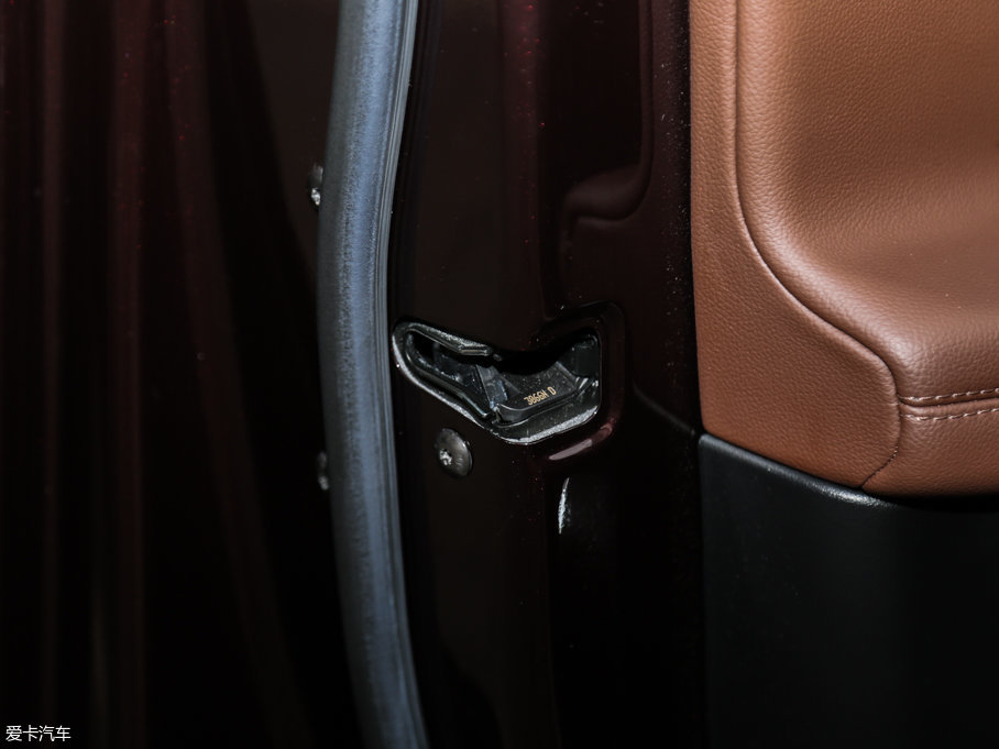 2017ݱXFL 2.0T 240PS A