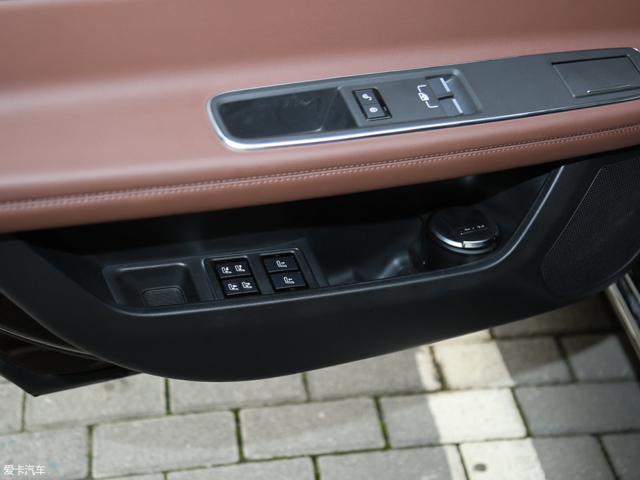 2017ݱXFL 2.0T 240PS A