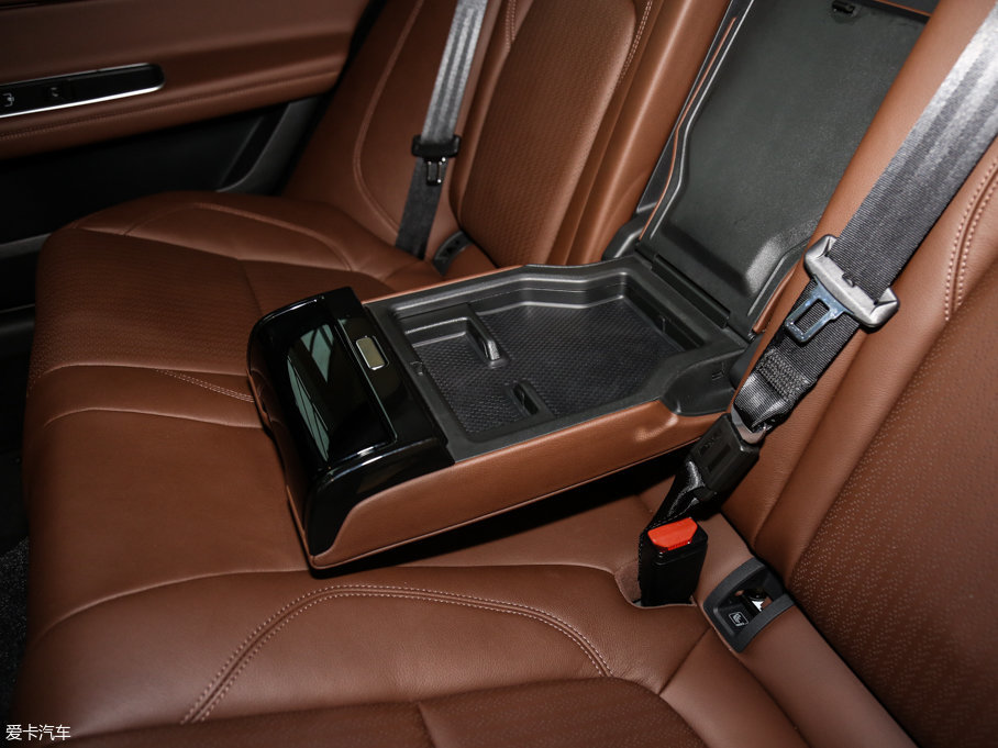 2017��ݱ�XFL 2.0T 240PS ���A��