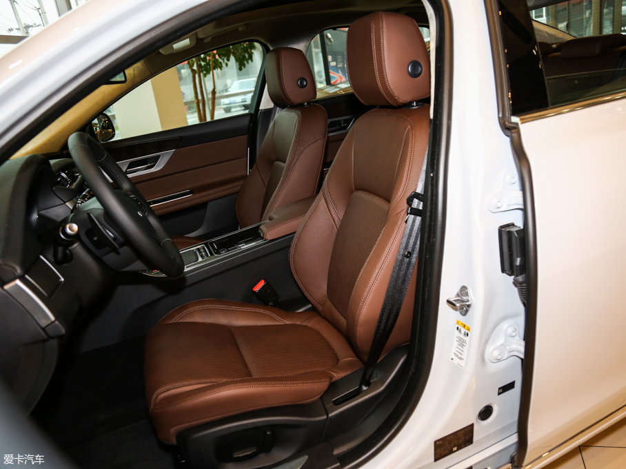 2017��ݱ�XFL 2.0T 240PS ���A��