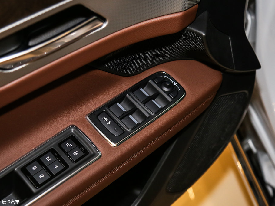 2017��ݱ�XFL 2.0T 240PS ���A��