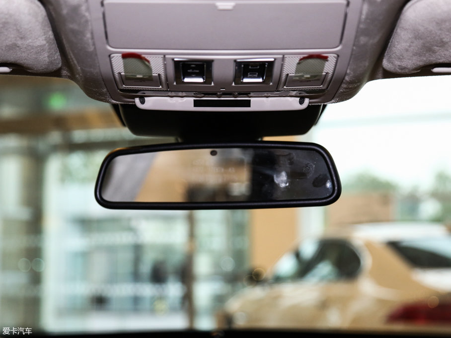 2017ݱXFL 2.0T 200PS Ӣ