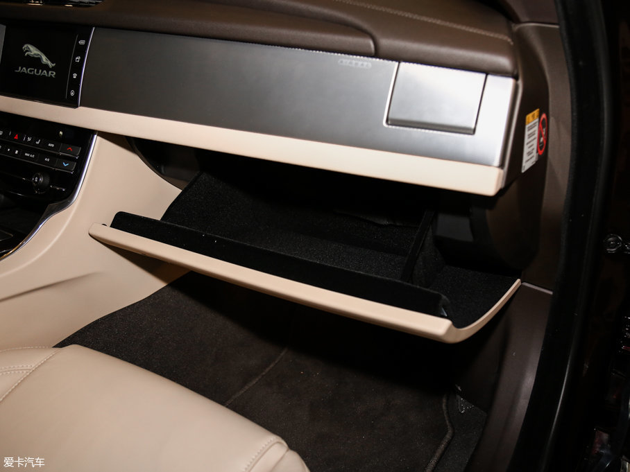 2017ݱXFL 2.0T 200PS Ӣ