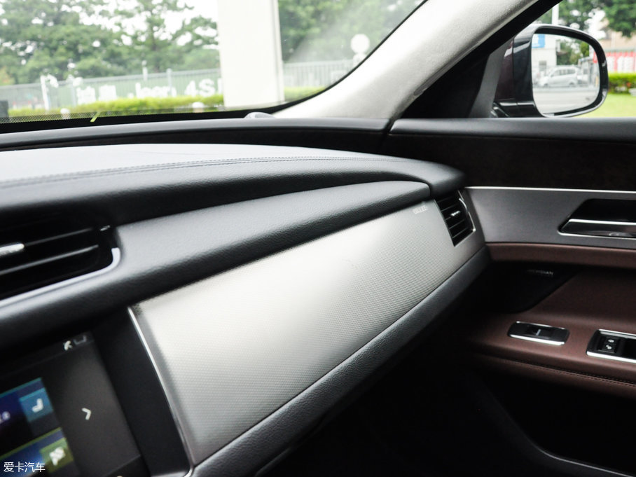 2017ݱXFL 2.0T 240PS 