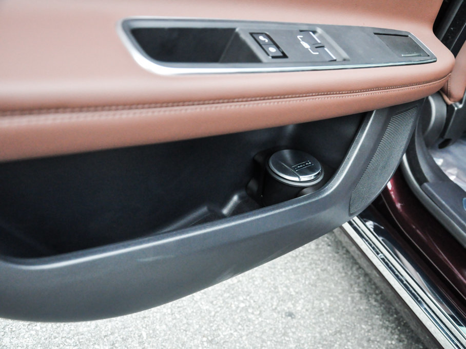 2017ݱXFL 2.0T 240PS 