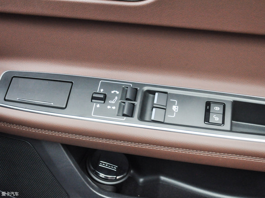 2017ݱXFL 2.0T 240PS 