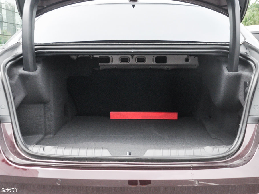 2017ݱXFL 2.0T 240PS 