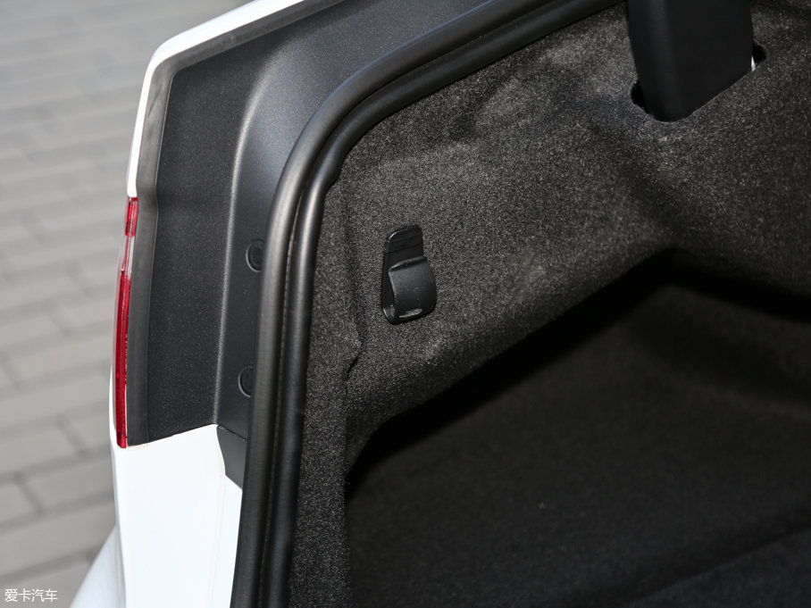 2017ݱXFL 2.0T 200PS A