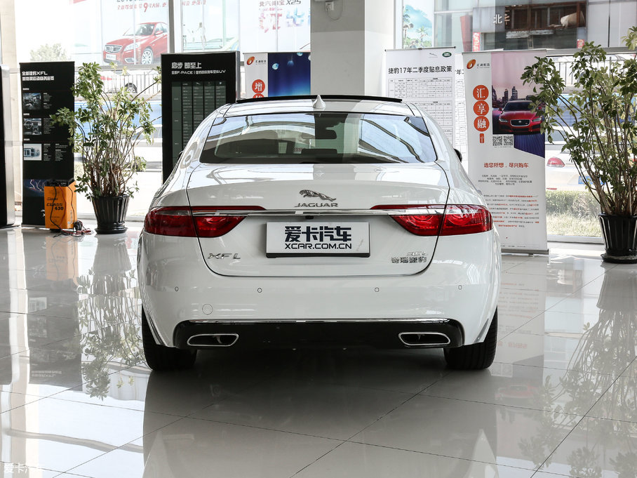 2017ݱXFL 3.0SC 340PS 