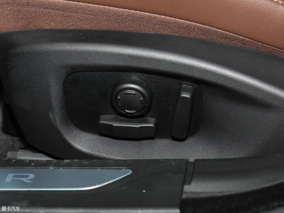 2017ݱXFL 3.0SC 340PS 