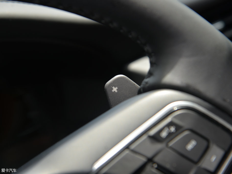 2017ݱXFL 2.0T 240PS A