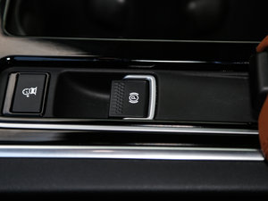 20173.0SC 340PS A v܇Ƅ