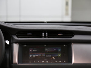 2017款2.0T 240PS 尊享版 空调出风口