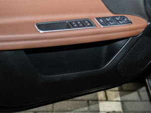 20172.0T 240PS A ǰTg