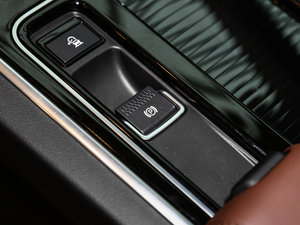 20172.0T 240PS A v܇Ƅ