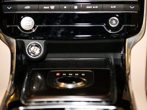 20172.0T 200PS Ӣ п؅^