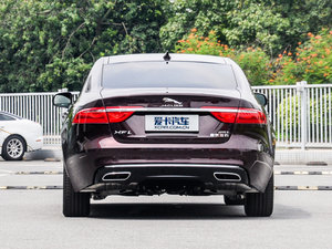2017款2.0T 240PS 尊享版 整体外观