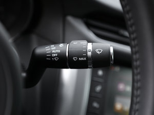 2017款2.0T 200PS 豪华版 中控区