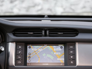 2017款2.0T 200PS 豪华版 空调出风口