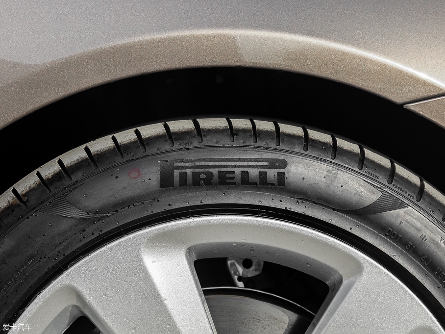 2018ݱXFL 2.0T 200PS Ӣ