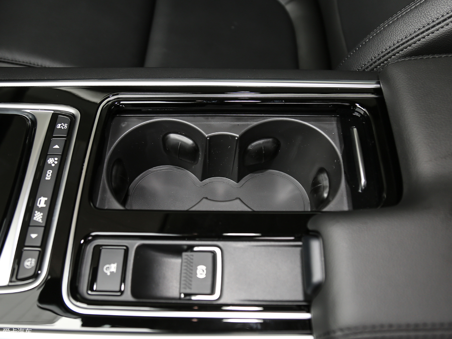 2018ݱXFL 2.0T 200PS LA