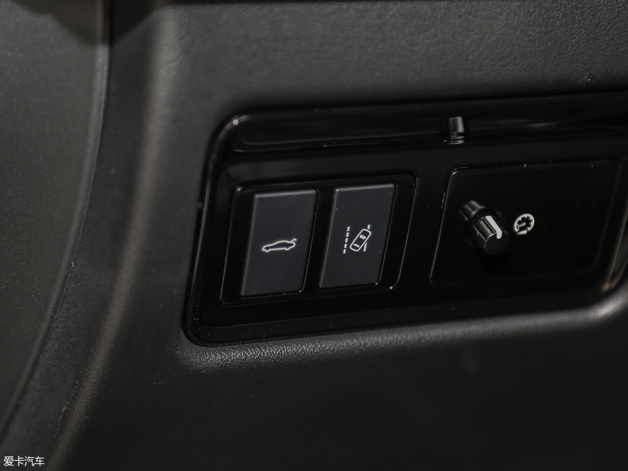 2018ݱXFL 2.0T 200PS LA