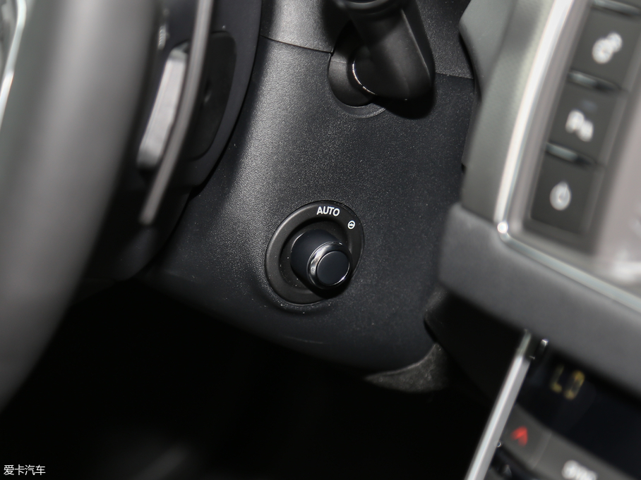 2018ݱXFL 2.0T 200PS L(fng)A