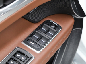 20182.0T 250PS  {܇ƅ^(q)	