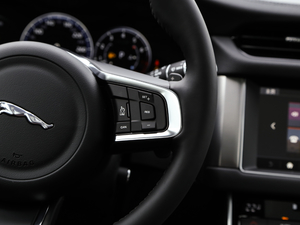 20182.0T 250PS  п؅^