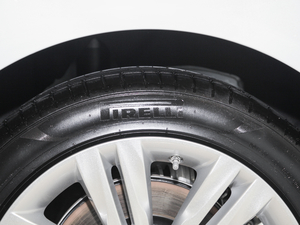 20182.0T 250PS A ݆̥Ʒ