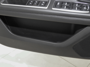 20182.0T 250PS A ǰTg