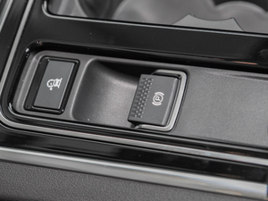 20182.0T 250PS A v܇Ƅ