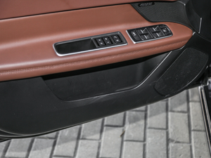 20182.0T 250PS  ǰTg