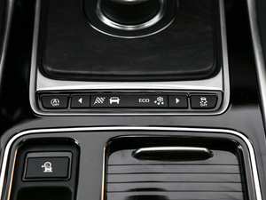 20182.0T 250PS  п؅^