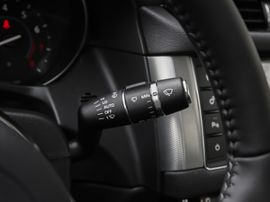 20182.0T 200PS LA п؅^