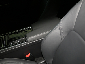 20182.0T 200PS L(fng)A 